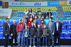 Балалар үйінің тәрбиеленушілеріне көмек көрсету бойынша әлеуметтік акция