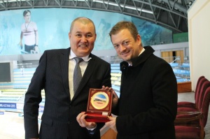 Бізге халықаралық паралимпиадалық комитетінің президенті Эндрю Парсонс келді