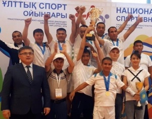 Мүшелеріне трансплантация жасалған адамдар және диализ алатын емделушілер арасында өткен халықаралық турнир