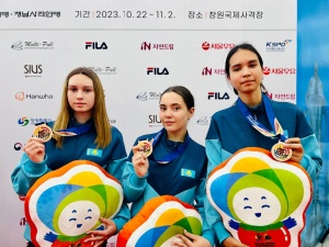 Шульженко София, Малкина София және Гилева Лилия жасөспірімдер арасындағы оқ атудан Азия чемпионатында MV-9 командалық жаттығуында қола медаль жеңіп алды.